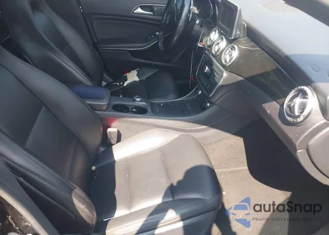 2014 Mercedes-Benz Cla 250 from USA, damaged, VIN WDDSJ4EBXEN063677